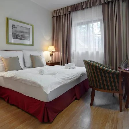 Aparthotel Jeleni *